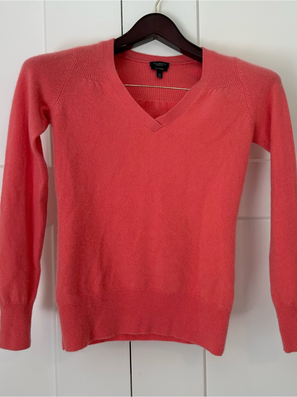 Talbots‎ Coral V-Neck Cashmere-Blend Sweater